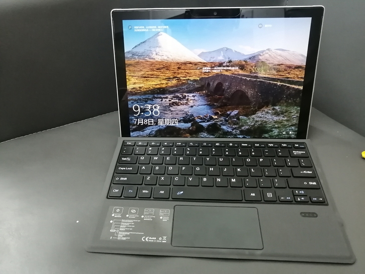 微软全新  Surface  Pro4全新...
