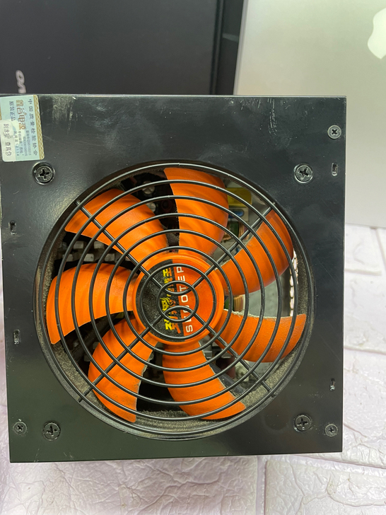 鑫谷600W电源，鑫谷劲翔700，额定60...