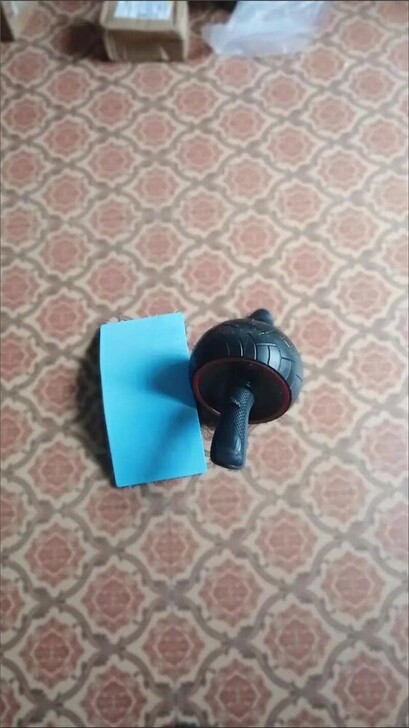 全新运动腹肌轮