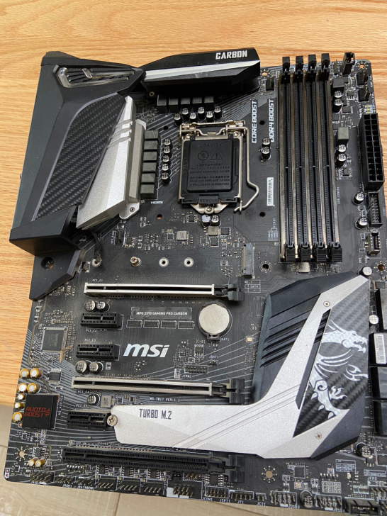 微星z390 暗黑主板