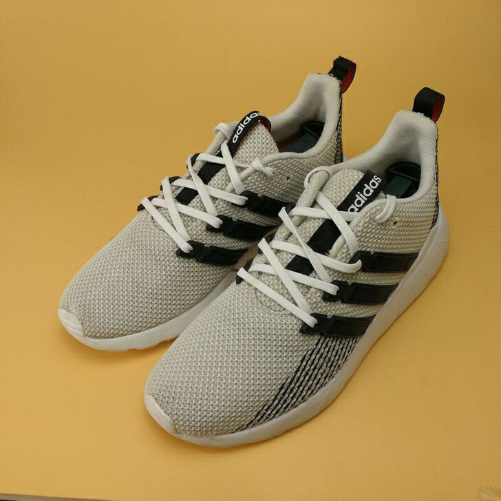 42.5尺码,阿迪夏季休闲慢跑鞋