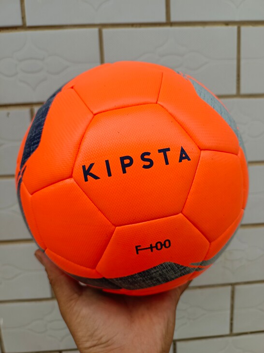 迪卡侬 F100 专业 五号 足球