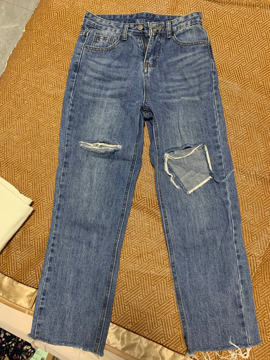 浅色破洞牛仔裤女 S码