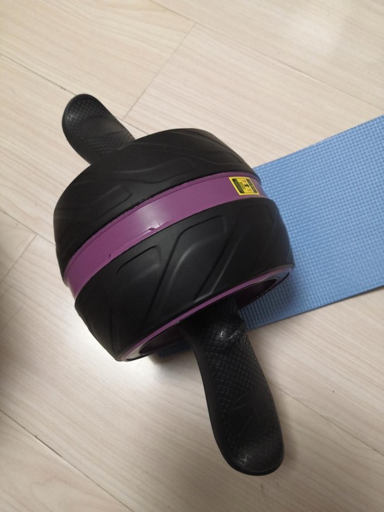 【送跪垫】回弹健腹轮腹肌瘦肚子减肥静音健身...