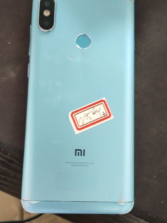 红米note5 外爆无锁