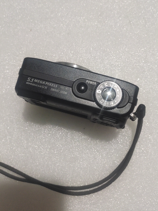 索尼DSC-W1数码相机，用2节5号电池，...