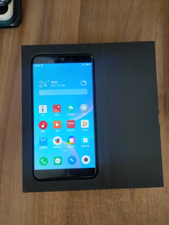 闲置魅族m15黑色4＋64  换过电池， ...