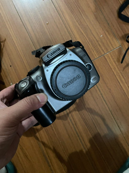 佳能300D单反相机 成色不错，功能正常使...