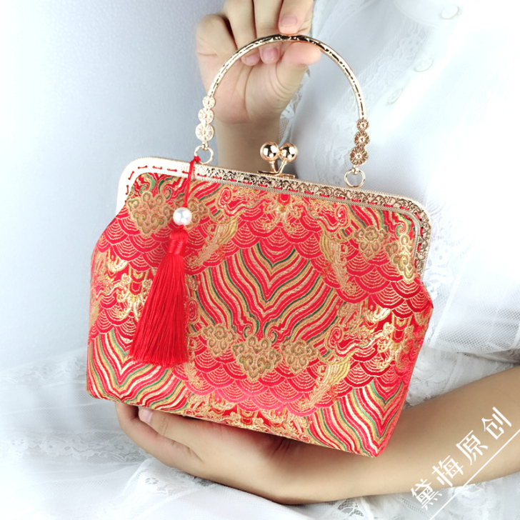 中式新娘包结婚用红色包包女大气网红款婚礼手...
