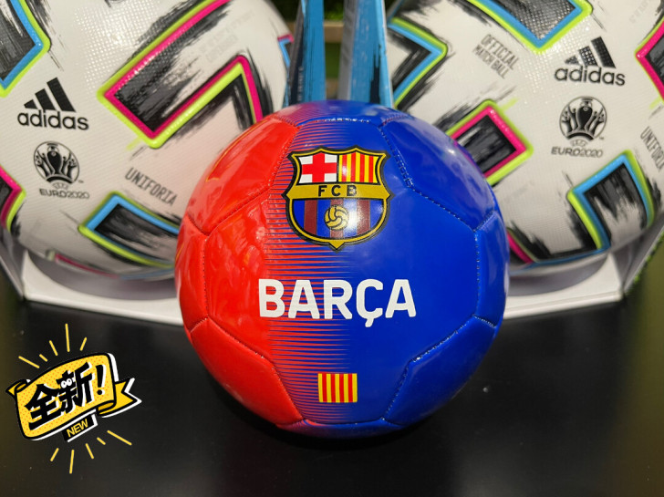 包邮，巴萨1号小球，机缝训练足球，特别适合...