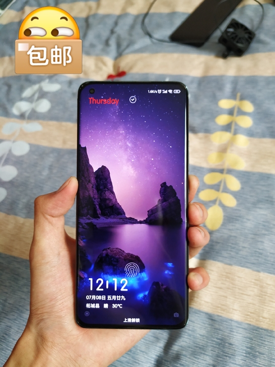 小米11pro8+256绿色，刚买没有一个...