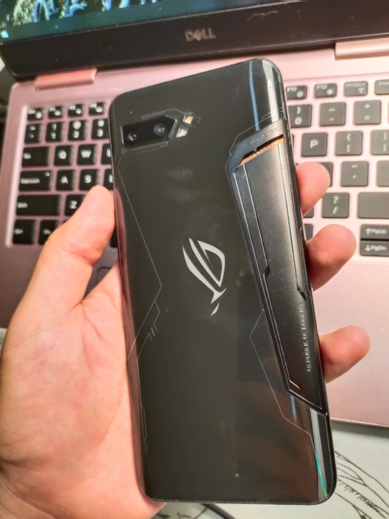 rog2精英版8+128骁龙855plus