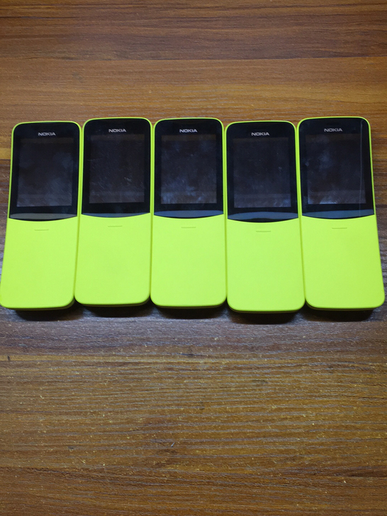 诺基亚8110、原装正品香蕉机