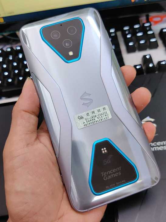 黑鲨游戏手机3 8GB+128GB##am...