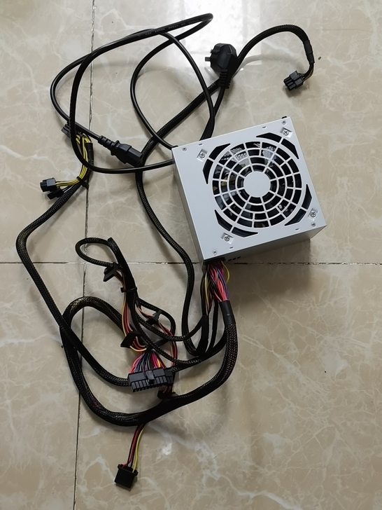 长城400W台式机电源，雷神整机升级拆机件...