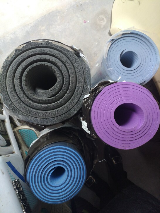 全新瑜伽垫，纯属清库存，