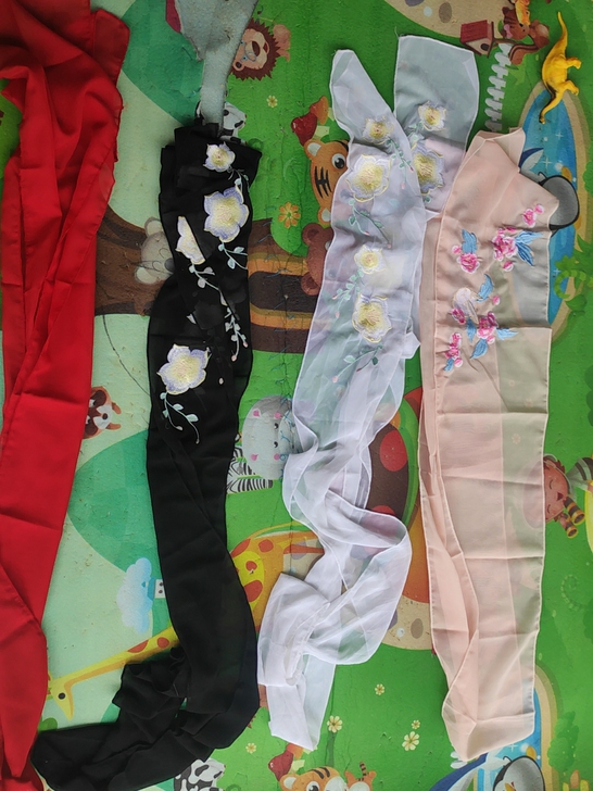 汉服女披帛纯色绣花配饰襦裙