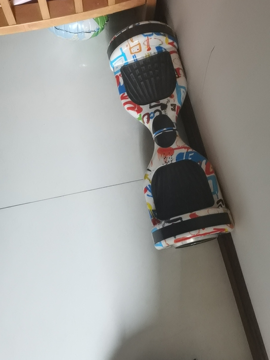 出售平衡车，基本全新没玩几次，有需要的联系...
