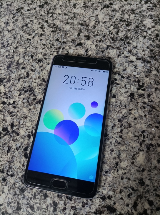 魅蓝note3手机，2+16G，功能正常，...