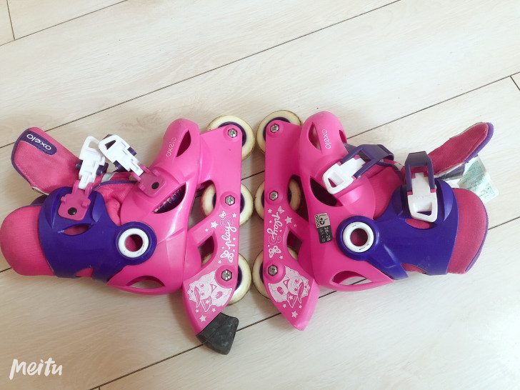 迪卡侬滑轮鞋低价出