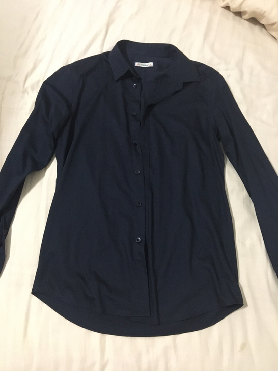 男朋友的衬衣，长胖了衣服穿不了了，低价转出...