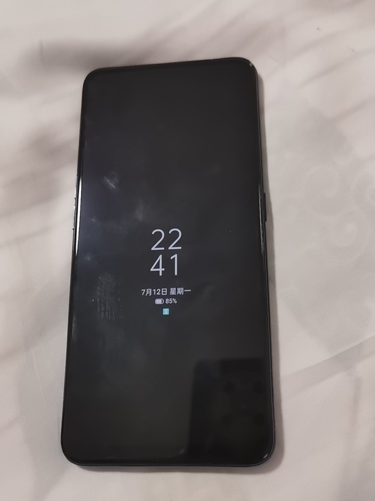 出realmeX 6+64版，之前19年公...