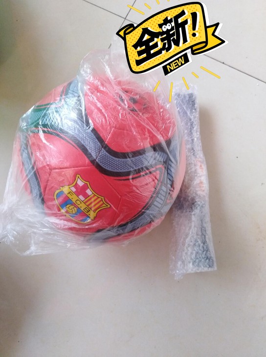 捡漏转卖闲置足球，低价包邮出售 捡漏转卖闲...