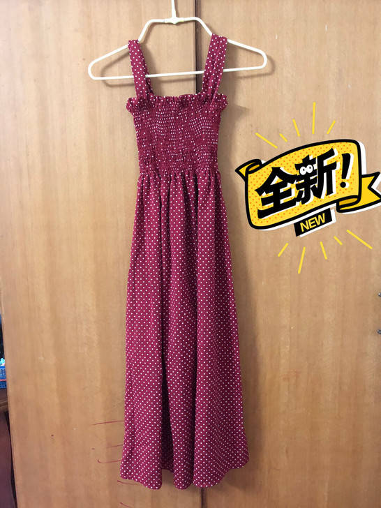 波点连衣裙，低价出