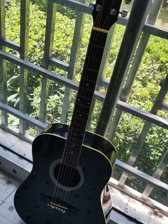 TOYAMA木吉他2001年购入，因为时间...
