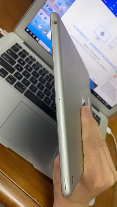 iPad 2018 国行 WiFi 版 1...