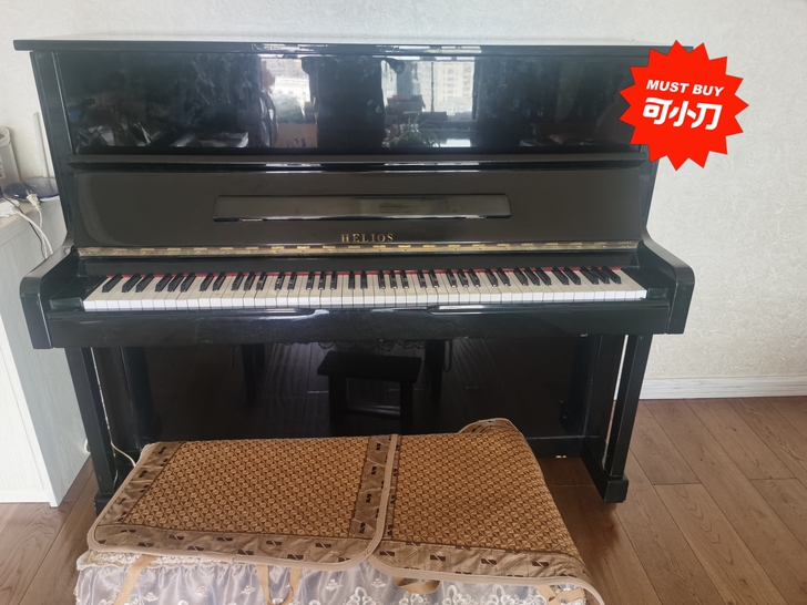 小孩练手钢琴，因换琴家里放不下了，所以现低...