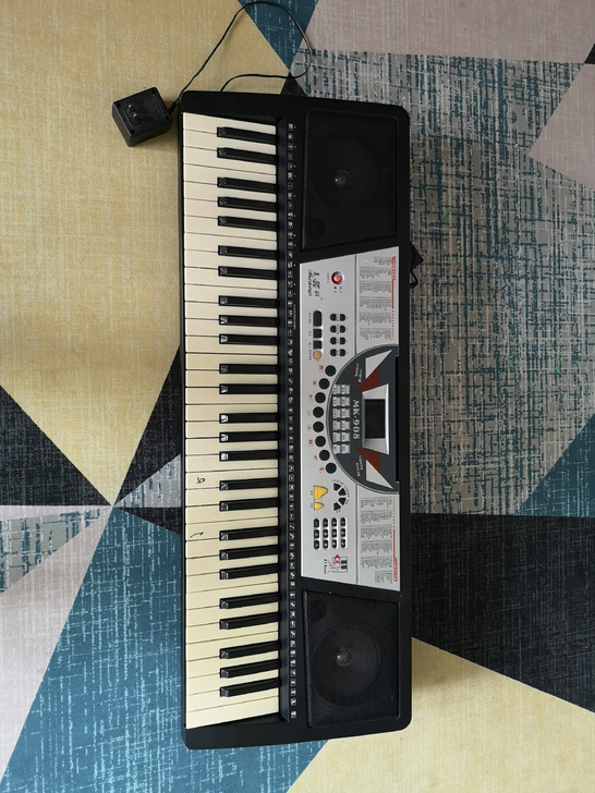 美科电子琴，功能完好！八成新！仅限本地自提！