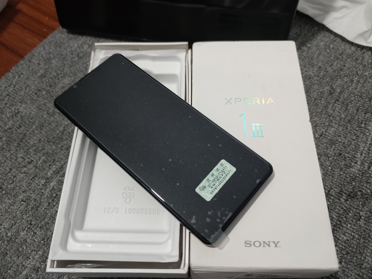 索尼Xperia 1 III 12+256...
