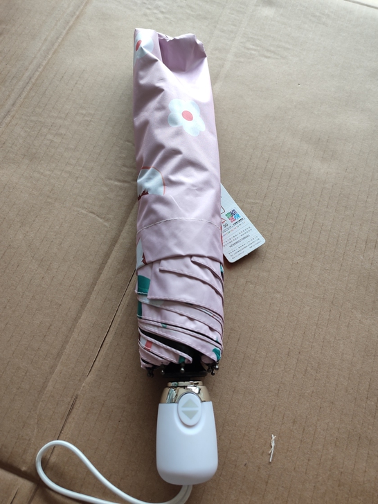 全新未拆封正品自动晴雨伞闲置一把,全新包邮。