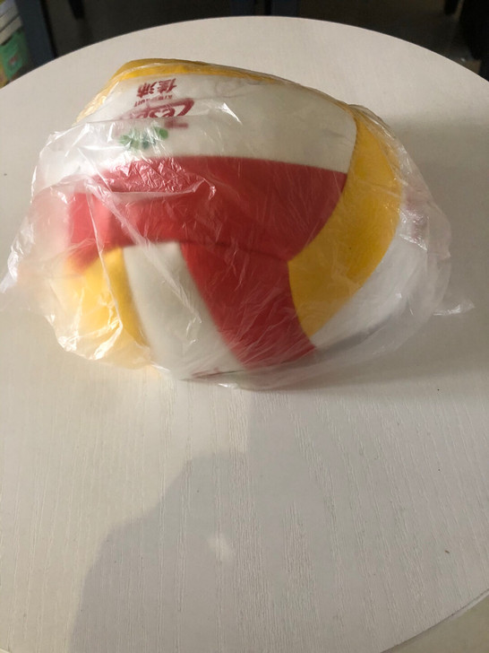 排球，全新未拆封，没打气所以图片是憋的，2...