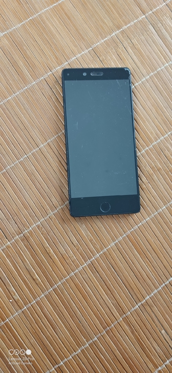 锤子坚果Pro手机4十64全网通双卡双待，...