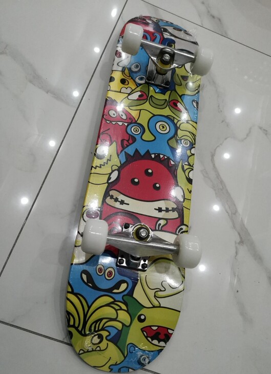 底价出全套滑板长板成人男女双翘公路刷街四轮...