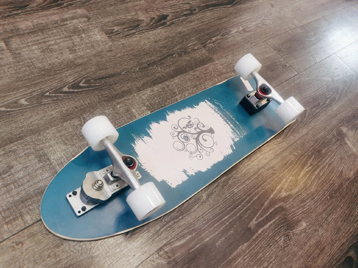 陆地冲浪滑板 滑雪 冲浪 刻滑练习 smo...