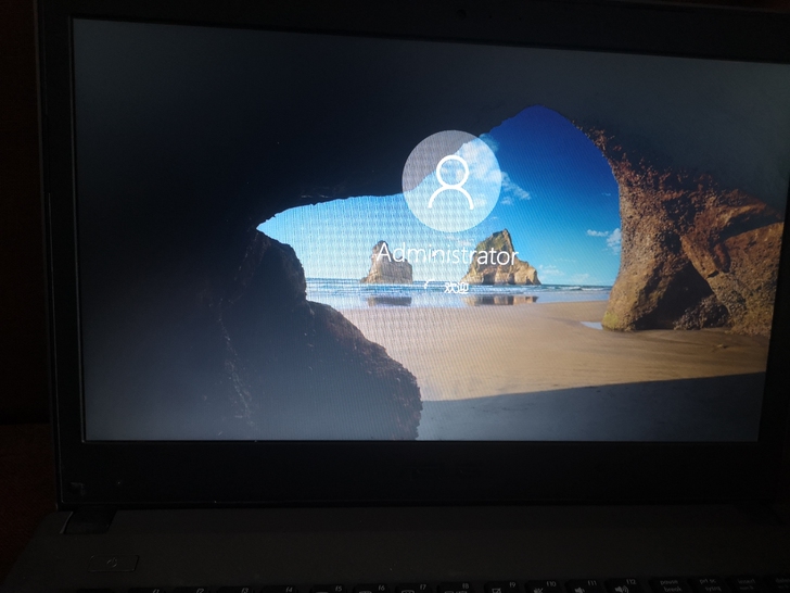 华硕a43.低配,功能正常,可用于办公。