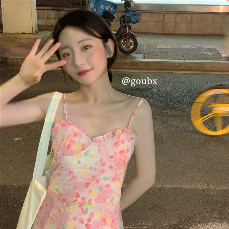 裙子女2021年新款夏季超仙森系温柔风碎花...