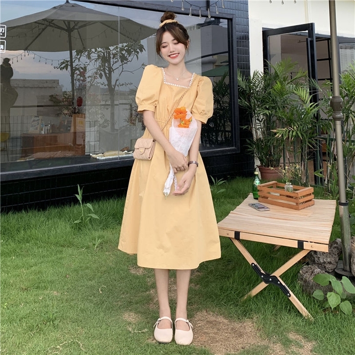 连衣裙很仙的夏季2021新款学生森系方领收...