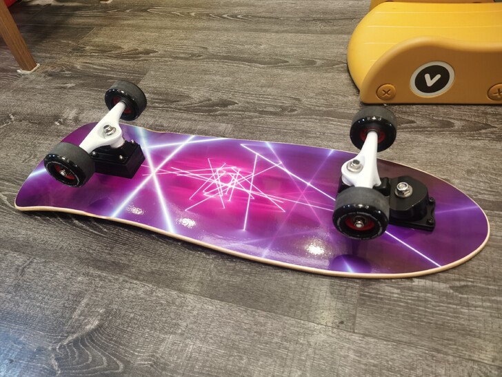 陆地冲浪滑板 陆地冲浪滑板 滑雪 冲浪 刻...