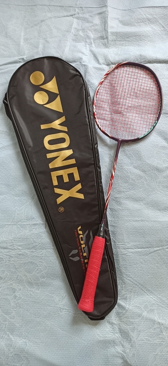 尤尼克斯YONEX天斧100ZZ羽毛球拍单拍