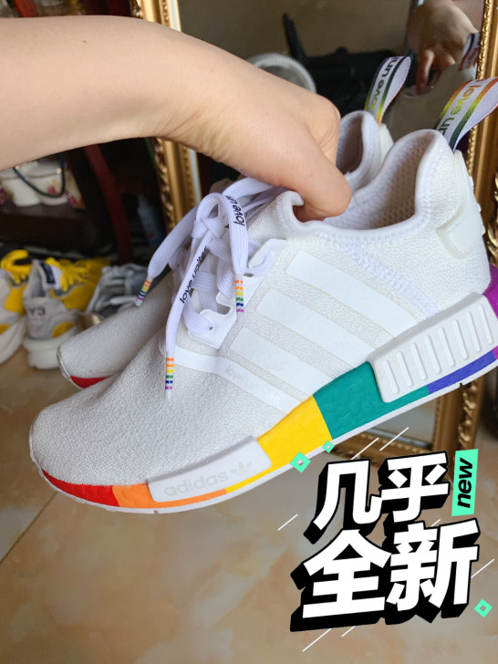 阿迪达斯女款,正品专柜购买,36码,低价转...