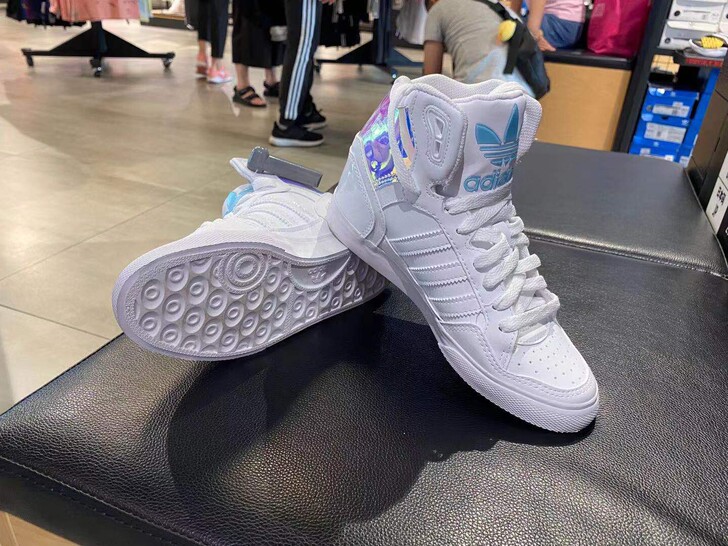 Adidas阿迪达斯三叶草高女鞋运动休闲鞋...
