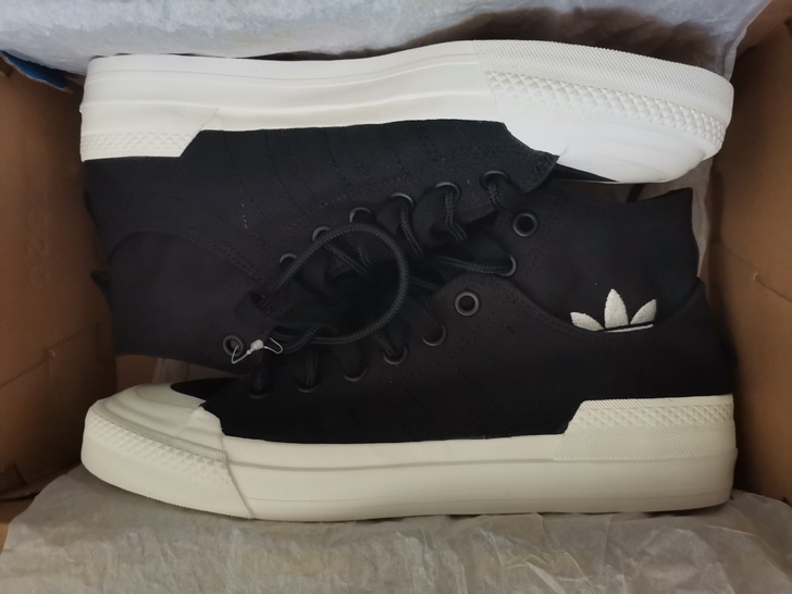 adidas，GZ8834，41码。6月份...