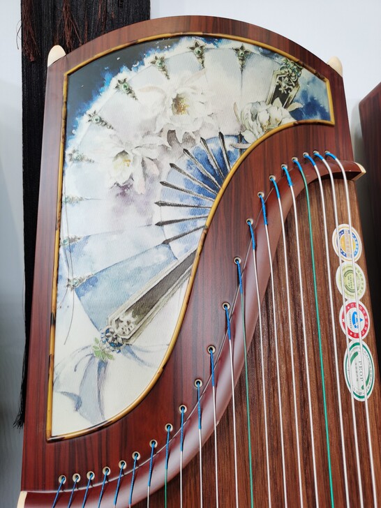 玉韵古筝敦煌古筝宏声古筝琼花古筝处理各个品...