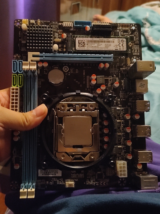 X79主板，带cpu，e5 2430，，，...