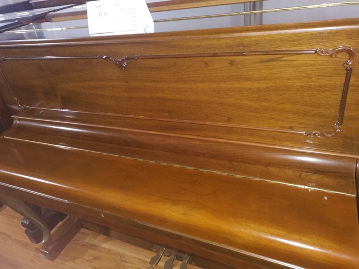 原装韩国进口二手三益钢琴   SU118C...