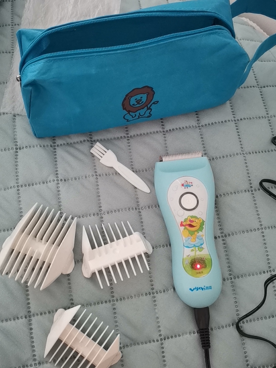 包邮易简理发器 只用过一次 没有盒 有收纳袋